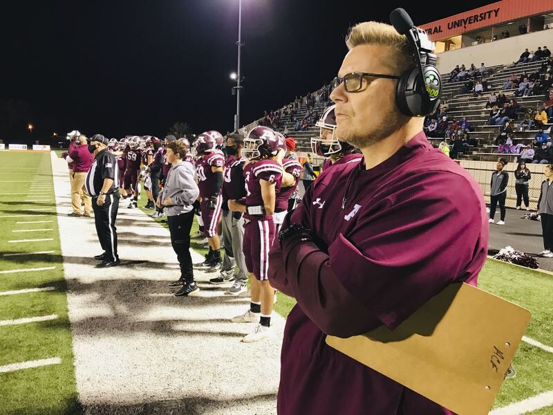 Berus resigns as Cougars head coach